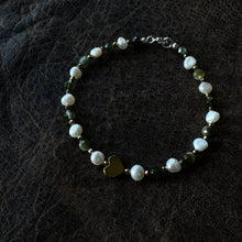 Load image into Gallery viewer, Pearls of Wisdom &amp; Love Bracelet
